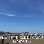 *l'ecrin De L'etang* Depaysement Assure シャレー *