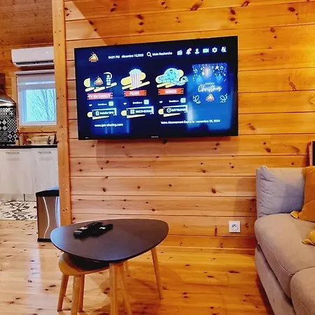 *l'ecrin De L'etang* Depaysement Assure *