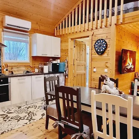 *l'écrin De L'étang* Dépaysement Assuré Chalet