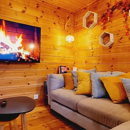 *l'ecrin De L'etang* Depaysement Assure *